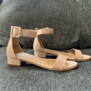 14th & Union Sandals